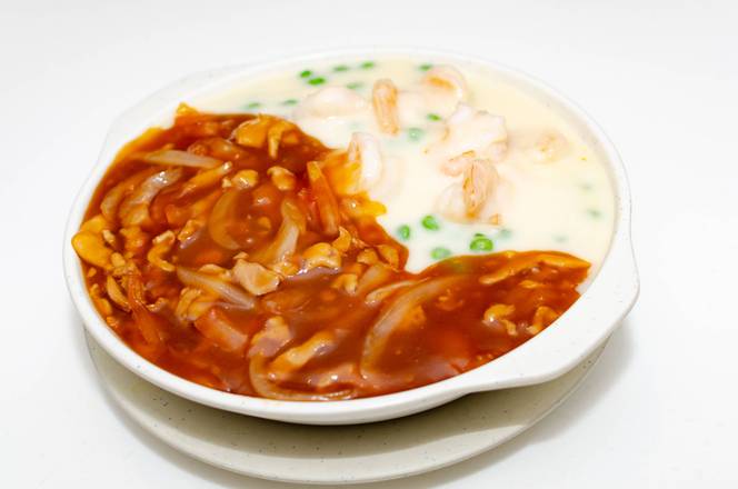 118. “Honey Moon” Fried Rice with Two Sauces 鴛鴦炒飯